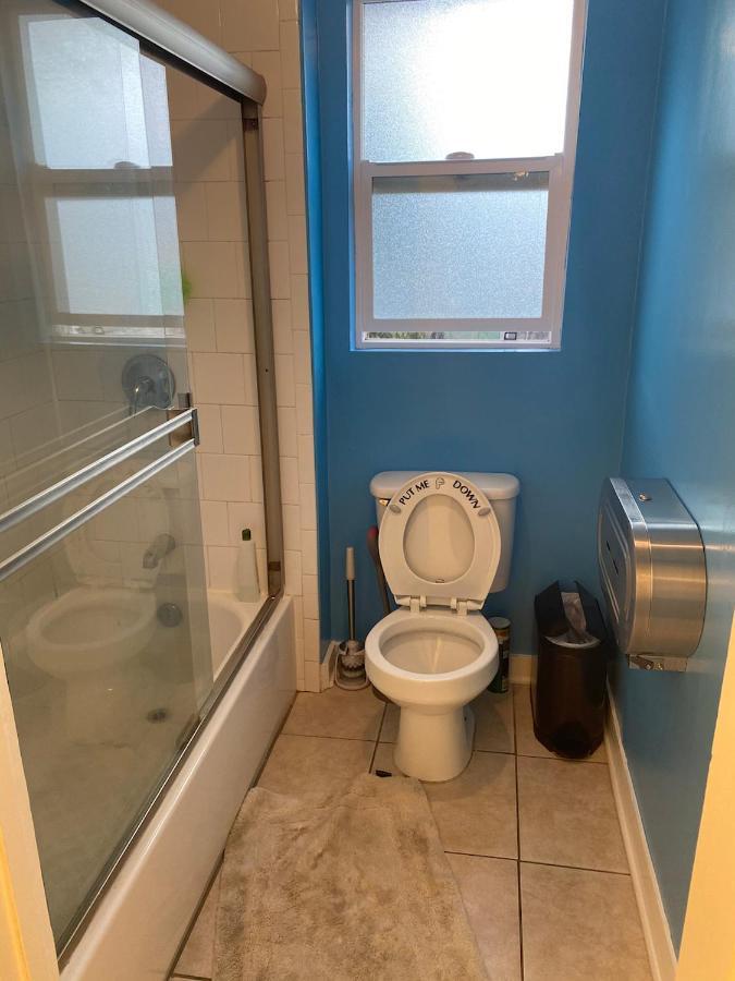 Private Large La Bedroom W Private Half-Bathroom - Ac - Wifi - Private Fridge Near Usc - Exposition Park - Usc Memorial Coliseum - Banc Of California Stadium - Downtown Los Angeles Dtla - University Of Southern California Usc! Экстерьер фото